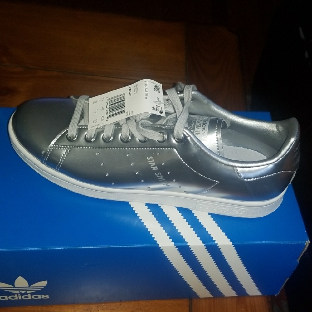 Stan Smith Adidas size 10 women